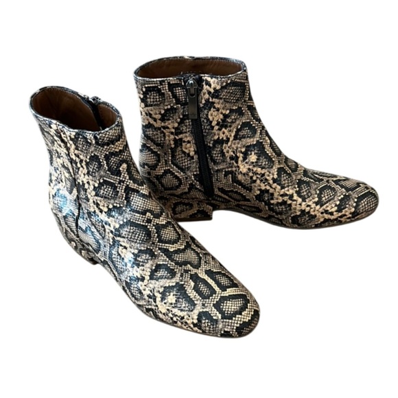 Aquatalia Ulyssa Snakeskin Ankle Wedge/Booties  Size 7 - Picture 1 of 11